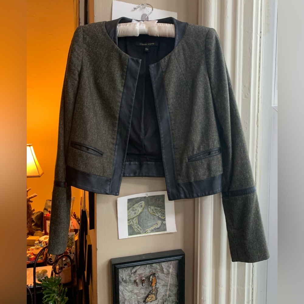 Cynthia Steffe Blazer, Green Structured, Black Tr… - image 2